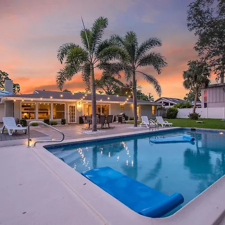 Villa Relax In A Private 4Br Oasis Pool Fire Pit & Bbq